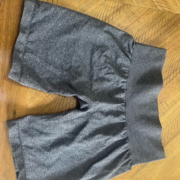 NVGTN Black Speckled Pro Shorts - Picture 2 of 5